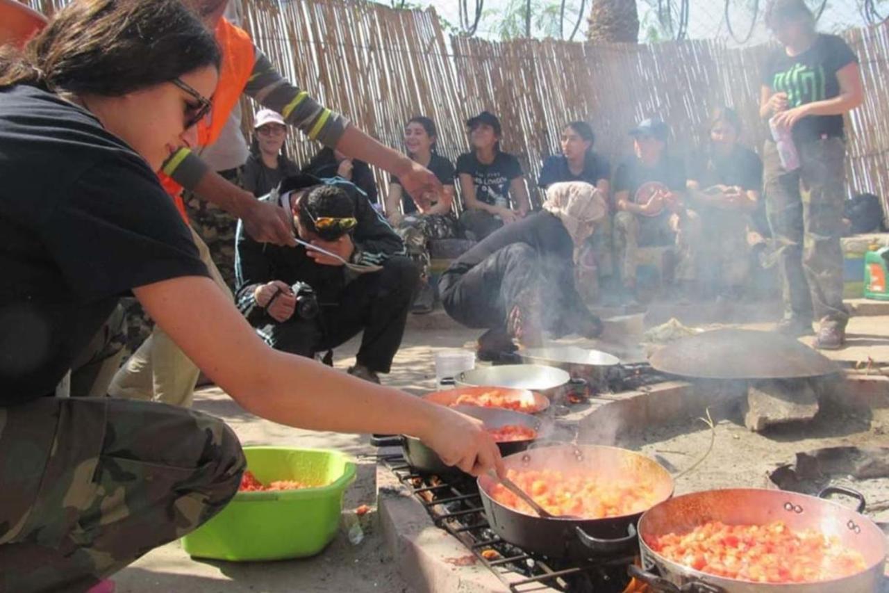Safi Kitchen Hostel Gawr as-Safi Dış mekan fotoğraf